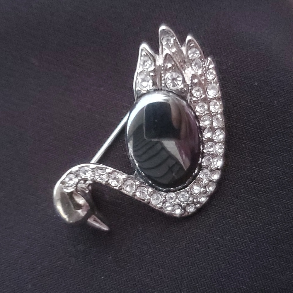 Vintage Jelly Belly Swan Pin Brooch with Rhinestones and Black Stone Center